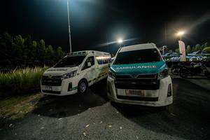 BIB: 4045
                            <button type="button" onclick="openModal(22791154)" class="btn btn-primary btn-sm float-right btn-popup" data-toggle="modal" data-target=".modal-high-quality">
                        <i class="fas fa-shopping-cart"></i> Add to Cart
                    </button>
                                            <button type="button" onclick="isThisMe(22791154, true)" class="btn btn-success btn-sm float-right btn-popup btn-isme hidden" data-toggle="tooltip" data-placement="bottom" title="นี่คือรูปของคุณใช่ไหม คลิกที่นี่เพื่อเอาเข้าอัลบั้ม">
                        <i class="fas fa-plus"></i> Add to album
                    </button>
                    <button type="button" onclick="isThisMe(22791154, false)" class="btn btn-warning btn-sm float-right btn-popup btn-isnotme hidden">
                        <i class="fas fa-ban"></i> Remove from album
                    </button>